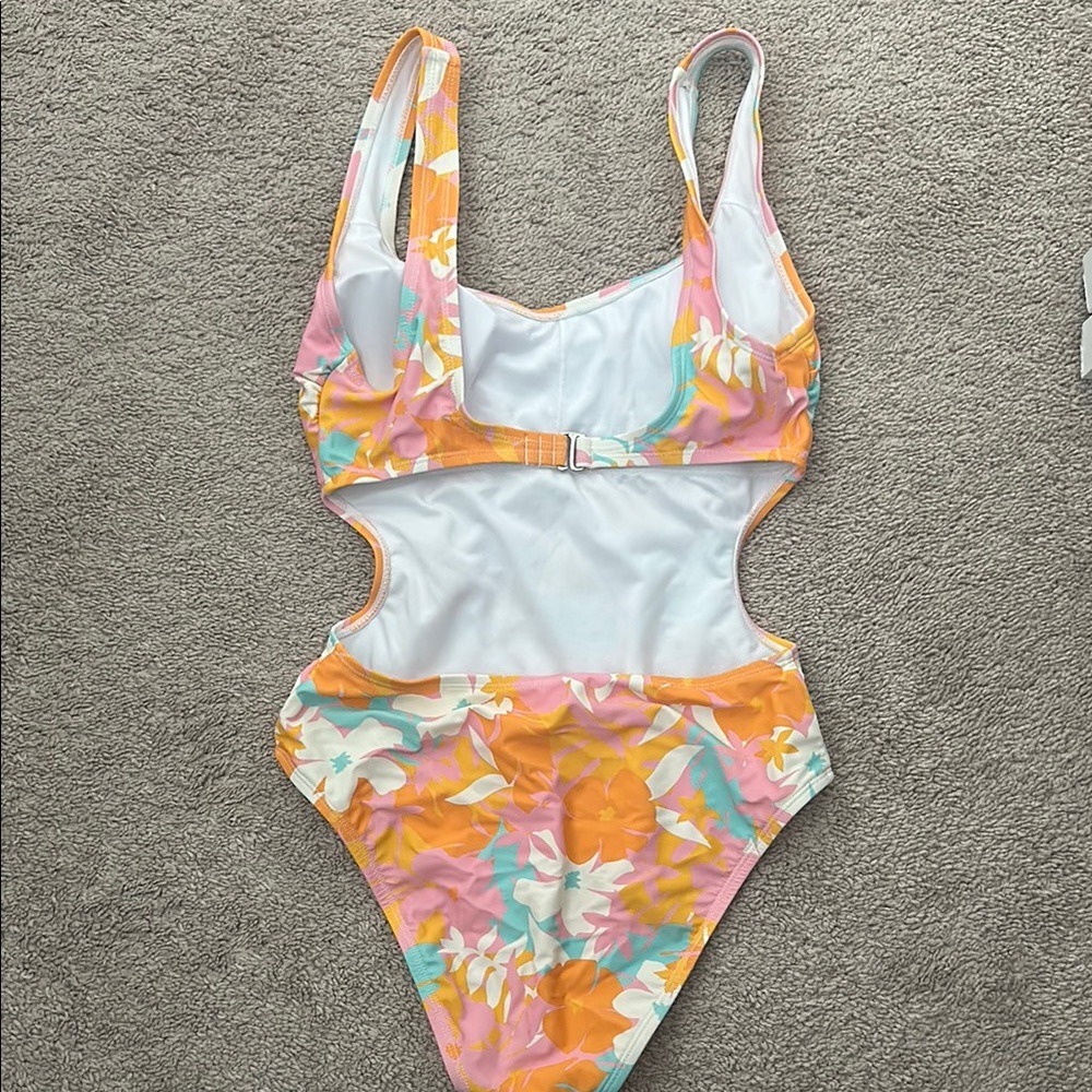 Colorful Swimwear - Picture 2 of 2